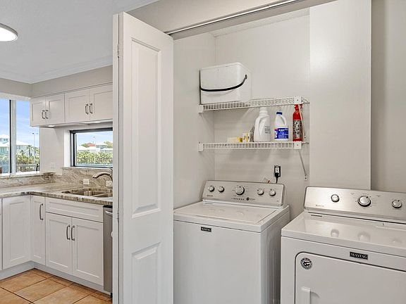4th image of 114 Mainsail Dr Unit 324