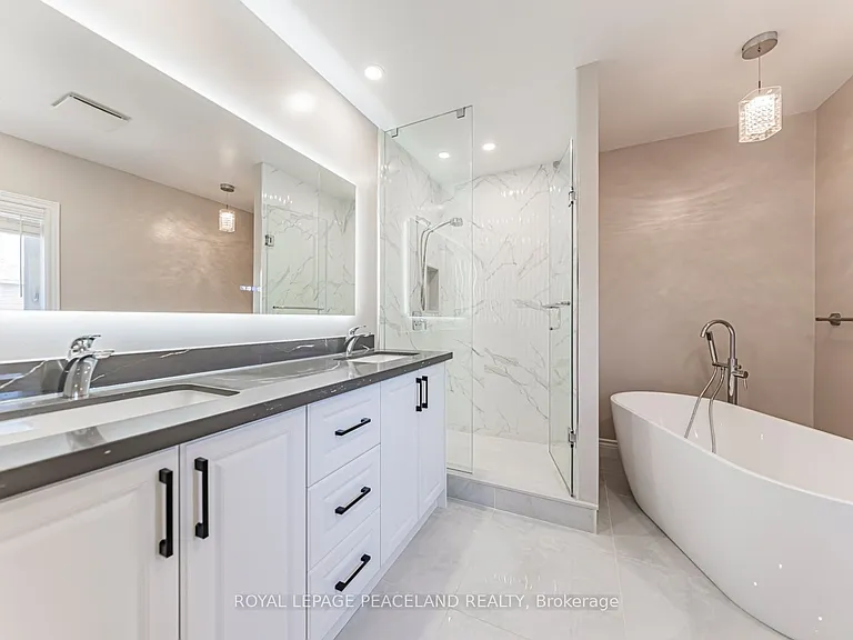 152 Flagstone Way — Photo 24
