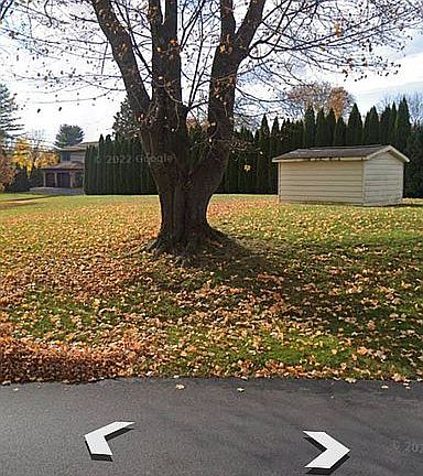 4th image of 2801 Eldridge Ave