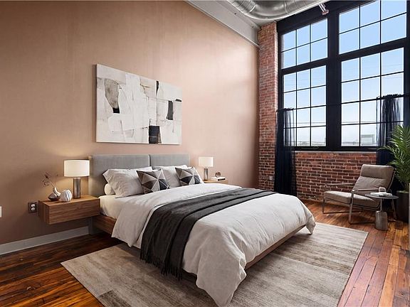 4th image of 685 Social St APT 204