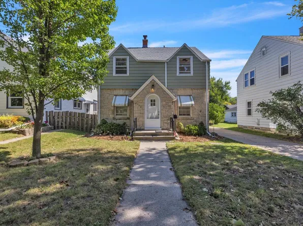 2406 South 78th STREET, West Allis, WI 53219