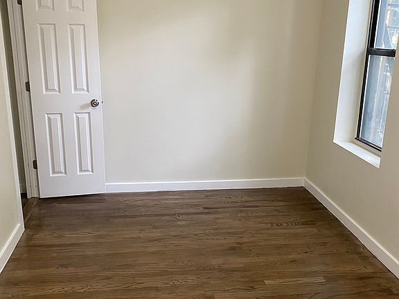 2nd image of 703 Sterling Pl APT 4A