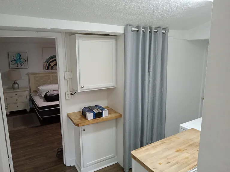 2575 SE 1st Ct — Photo 7