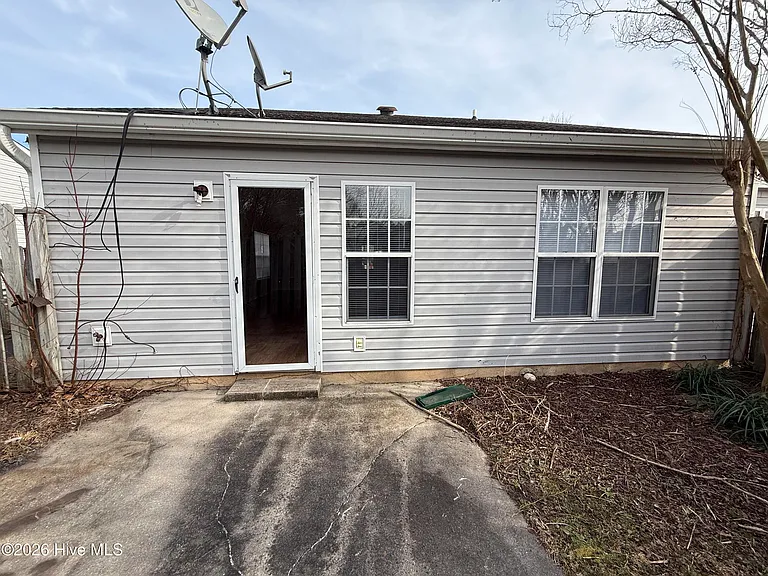 127 Nathan Tisdale Ln — Photo 15