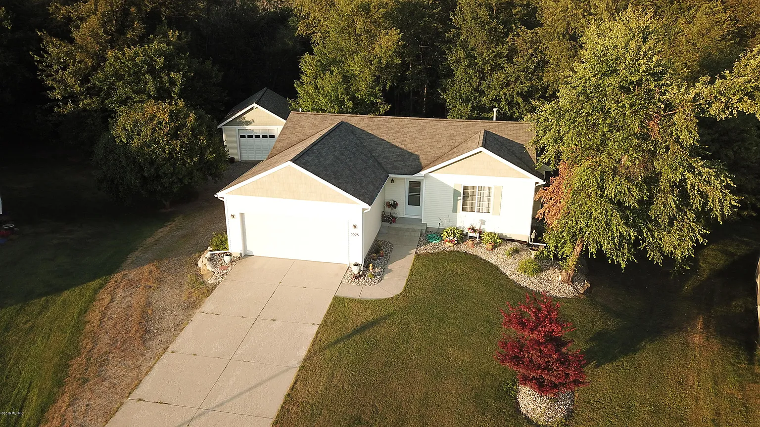 3528 Sage Creek Dr photo 1