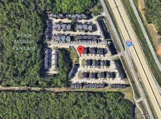 279 S Breakwater Ln, Fayetteville, AR 72704