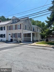 36-38 E Hummelstown St, Elizabethtown, PA, 17022