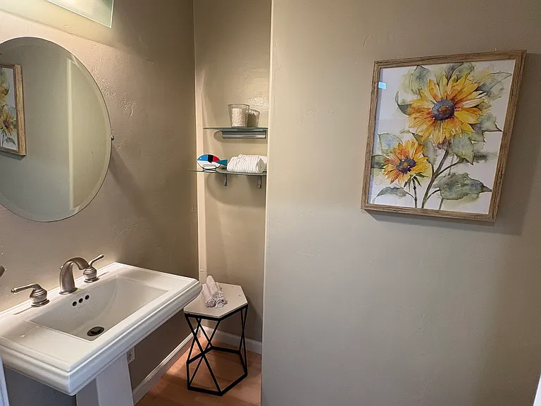 579 S Sierra Ave #18 — Photo 11