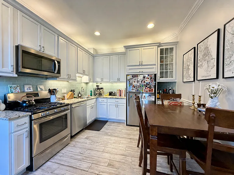 213 Main St #3 — Photo 5