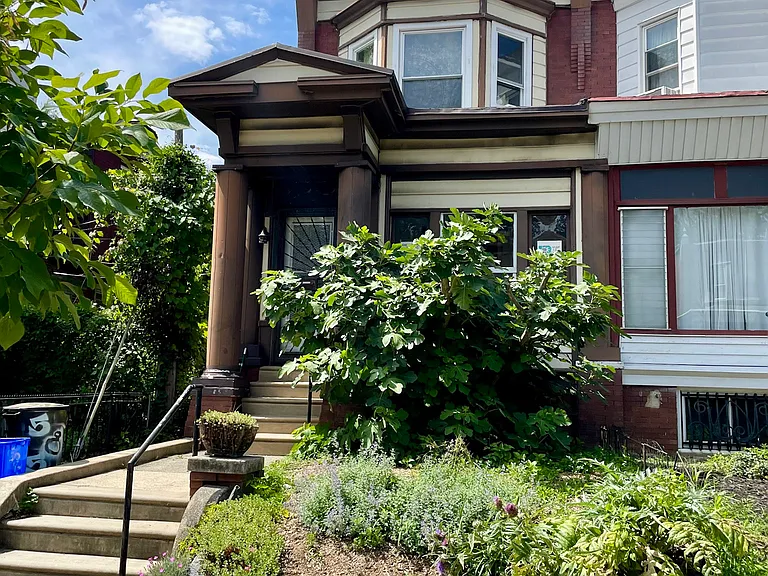 5853 Ashland Ave — Photo 1