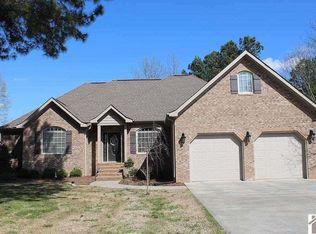 84 Hyatt Dr, Murray, KY 42071