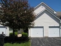 1st image of 405 Canterbury Ct