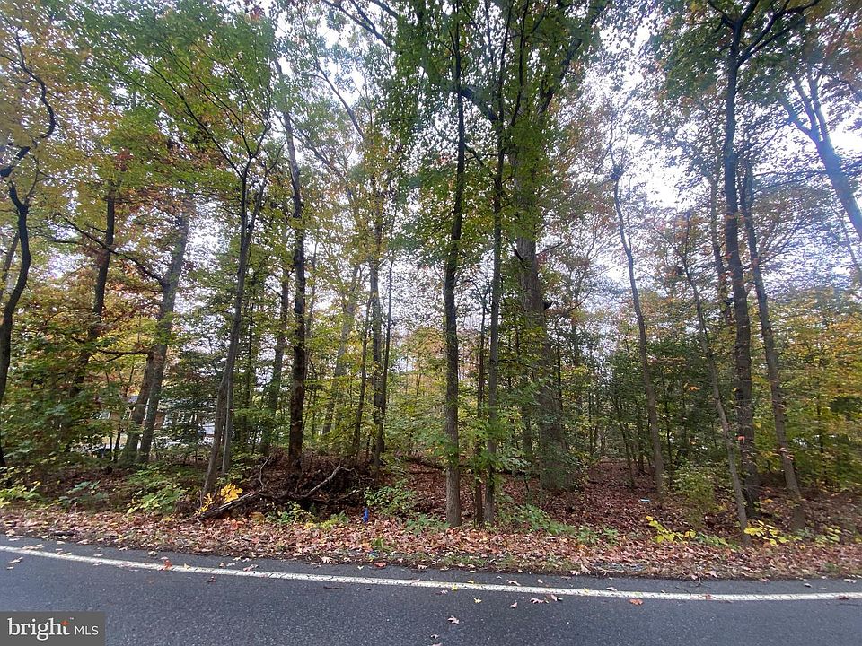 2nd image of 5 Indian Head Ave Lot 5