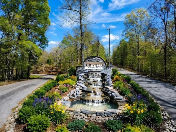 1024 Paradise Dr, Murray, KY 42071