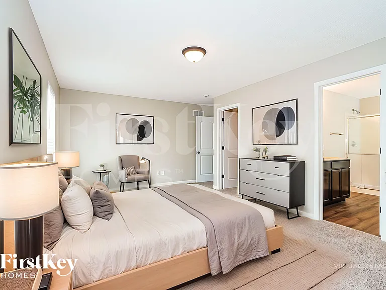 175 Poe Ave — Photo 10