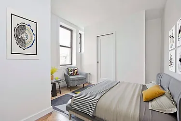 Rented by R New York