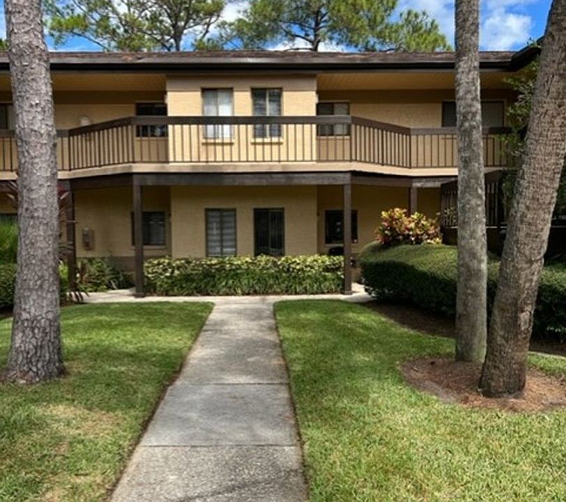 1st image of 2685 Sabal Springs Cir
