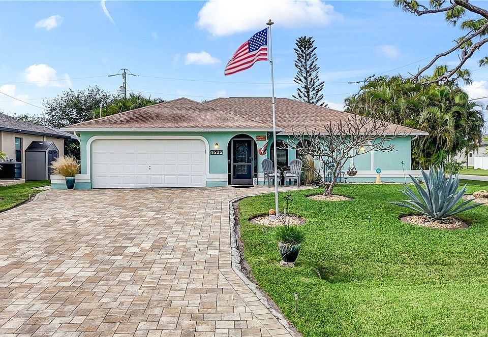 1st image of 4532 SW 14th Pl