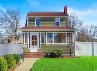 108 Harrison Ave, Freeport, NY 11520