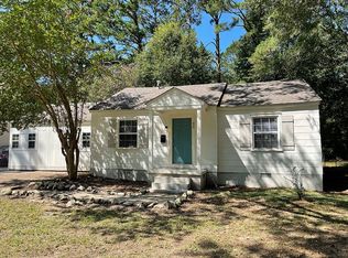 656 Broadmoor Dr, Jackson, MS 39206