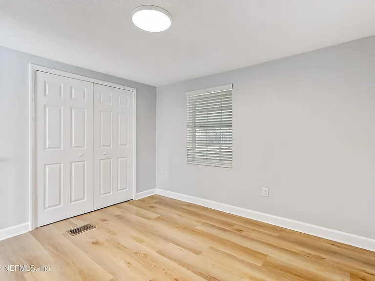 11321 Deep Ln — Photo 21