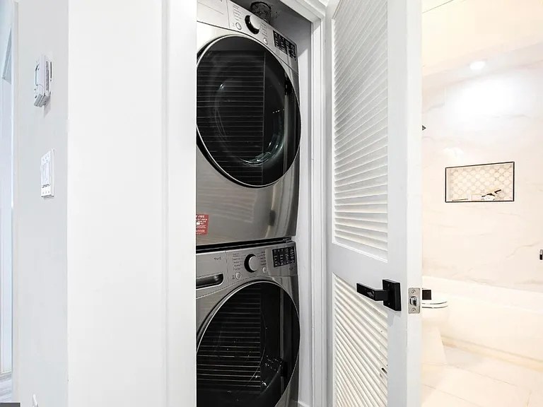 Washer/Dryer