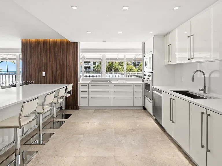 600 Grapetree Dr #3BS — Photo 20