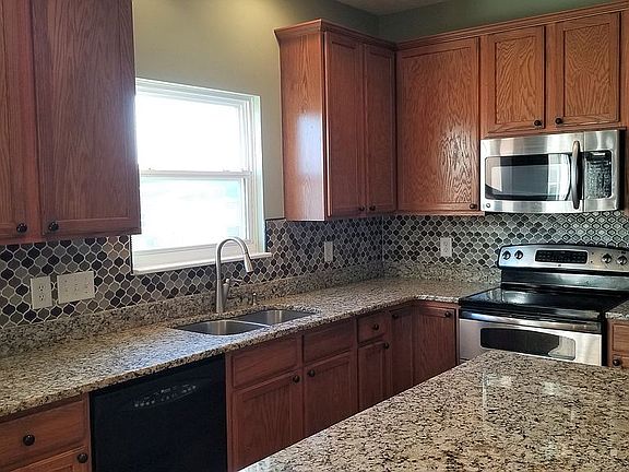 5th image of 6503 Redmont Ct