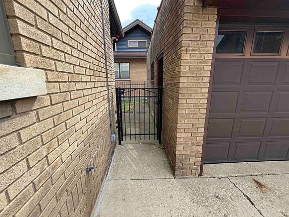 4th image of 229 Welty Ave