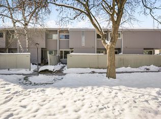 514 E Bluff St, Madison, WI 53705