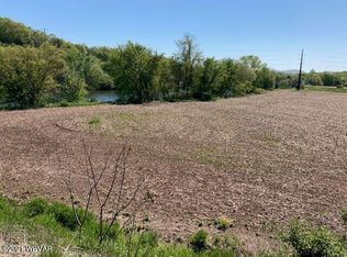 Tiadaghton Ave, Jersey shore, PA 17740