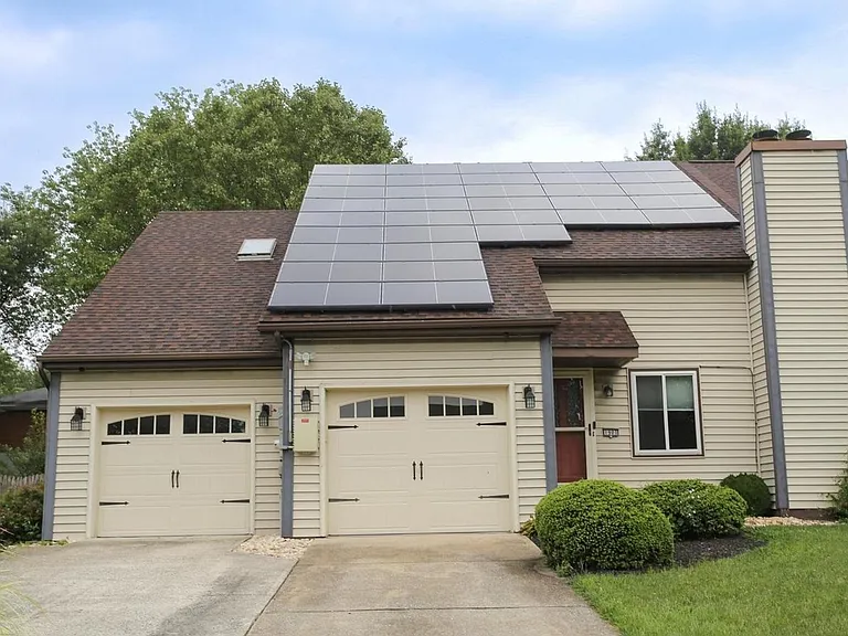 1901 Mountain View Rd — Photo 1