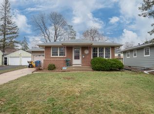 1640 1st Ave NE, Rochester, MN 55906