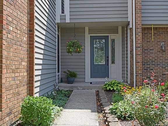 3rd image of 1017 Stillwater Ct