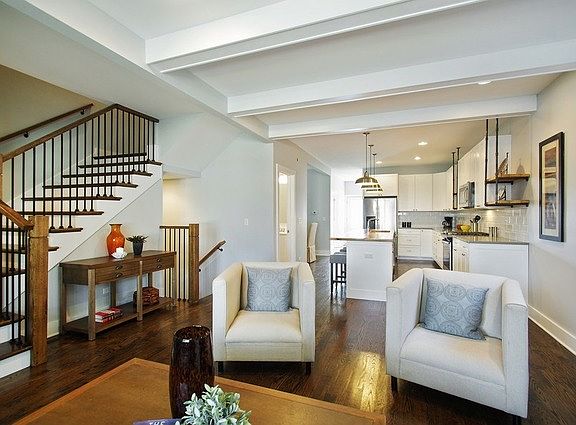 5th image of 4953 W Ainslie St