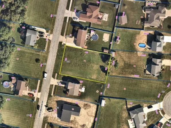 71 S Meadow Dr, Sandusky, OH 44870