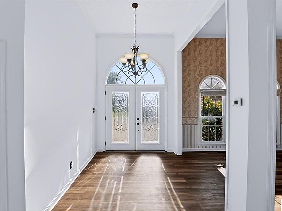 4th image of 3421 Autumn Ridge Rd