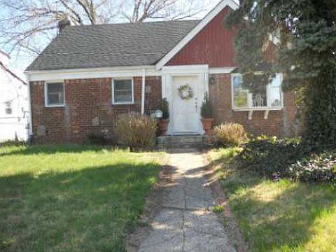 1st image of 202 Hathaway Ave