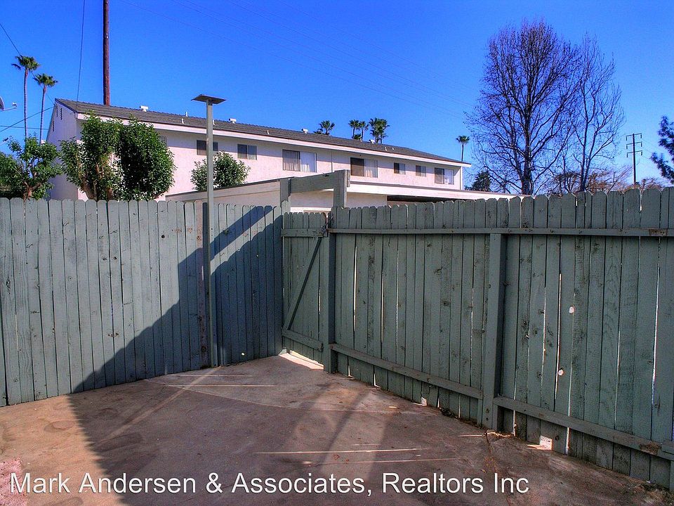 2nd image of 474 E Cypress St APT 2