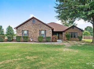 12252 W Ervan Beeks Rd #624, Farmington, AR 72730