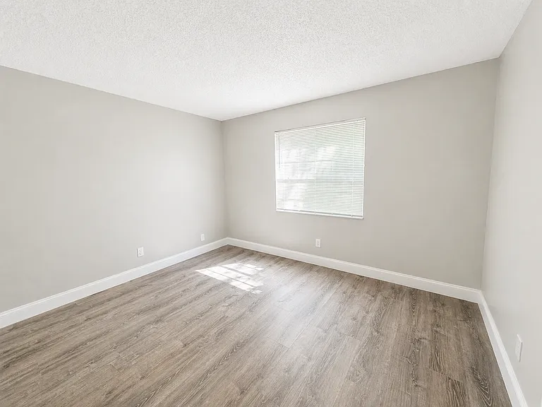 3133 Huron Ave #A — Photo 7