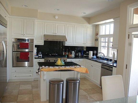 4th image of 2548 Bungalow Pl