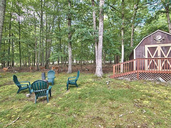 3rd image of 165 Constitution Dr