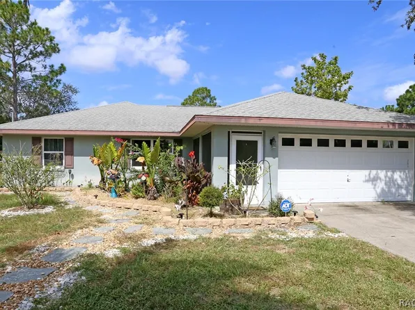 1906 S Overview Dr, Lecanto, FL 34461