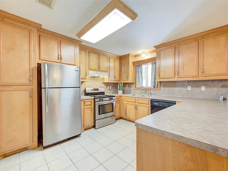 4306 Spellman Rd — Photo 12