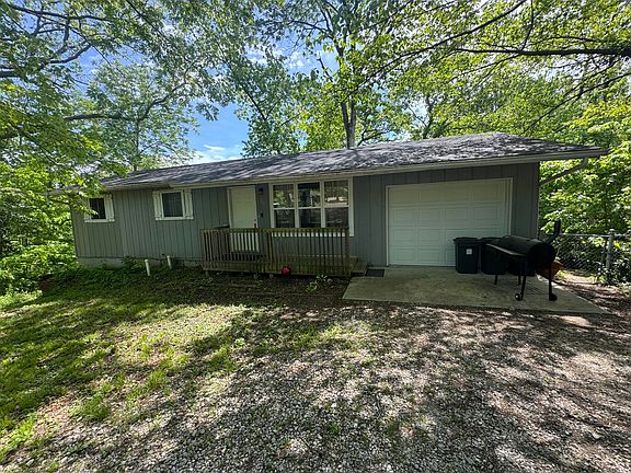 2nd image of 700 W Bon Gor Ct