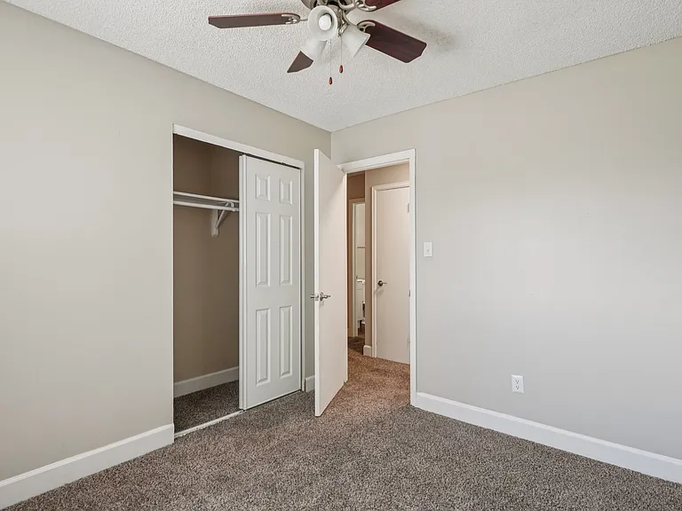 Aspen Townhomes — Photo 20