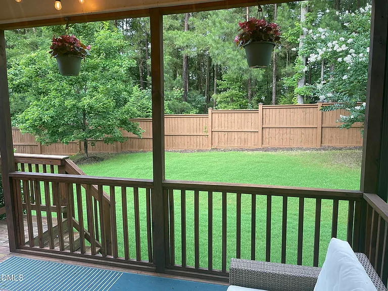 920 Cozy Oak Ave — Photo 4