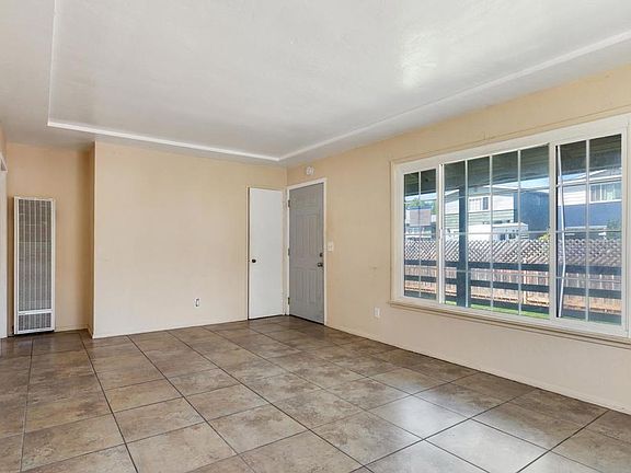 5th image of 1011-13 8th St
