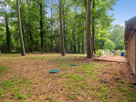 5th image of 905 Spruce Pine Trl